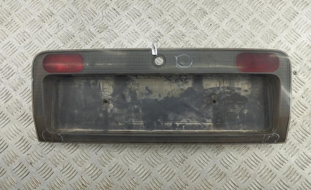 бленда Audi A6 C5 2000, 2.8 л., бензин, МКПП, чёрный, универсал, 4B9945695D