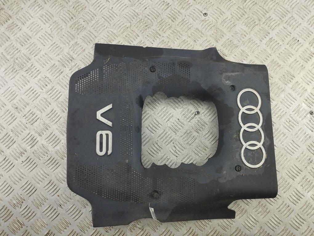 декоративная крышка двигателя Audi A6 C5 2000, 2.8 л., бензин, МКПП, чёрный, универсал, 078103927