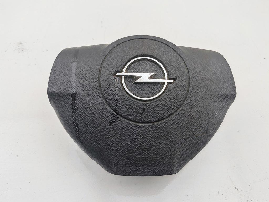 подушка безопасности водителя Opel Astra H 2006, 1.6 л., бензин, МКПП, серый, хетчбэк 5 дв., 13111344