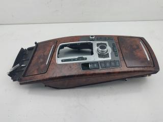 консоль салона (центральная часть) Audi A6 C6 2005, 2.4 л., бензин, АКПП, серый, универсал, 4F1864261