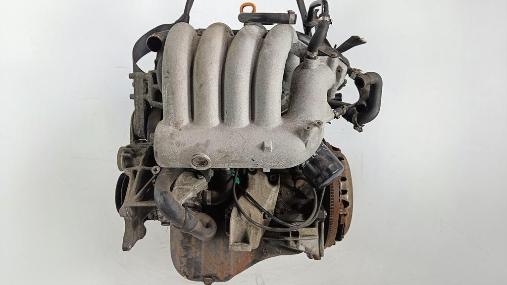 двигатель Audi A4 B5 1995, 1.6 л., бензин, МКПП, ADP
