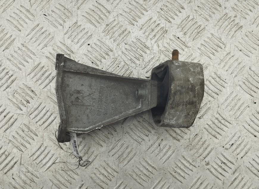 кронштейн КПП Audi A4 B5 1998, 1.6 л., бензин, МКПП, серый, седан, 8D0399113AB