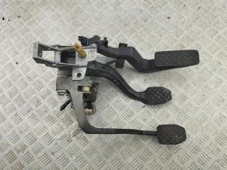 узел педальный (блок педалей) Audi A4 B5 1997, 1.8 л., Ti, бензин, МКПП, синий, седан, 8D1721117E