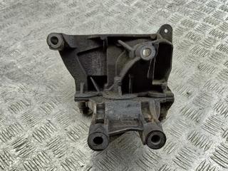кронштейн двигателя Volkswagen Transporter T5 2007, 2.5 л., дизель, МКПП, серый, микроавтобус, 070199343B, 070199343A