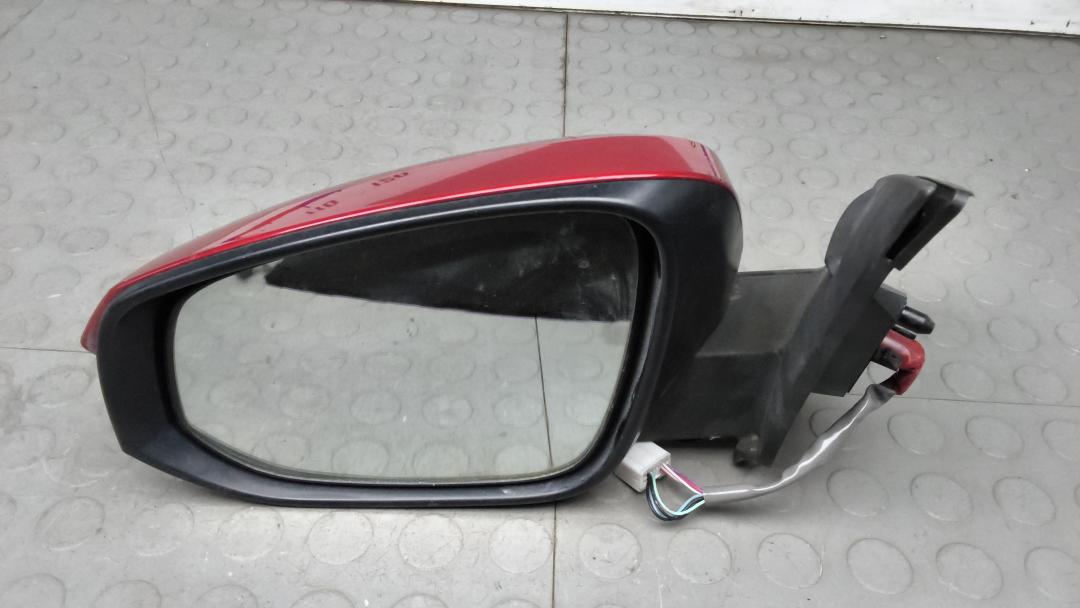 зеркало левое Toyota RAV4 2014, 2.2 л., дизель, АКПП, внедорожник 5 дв., 9PIN