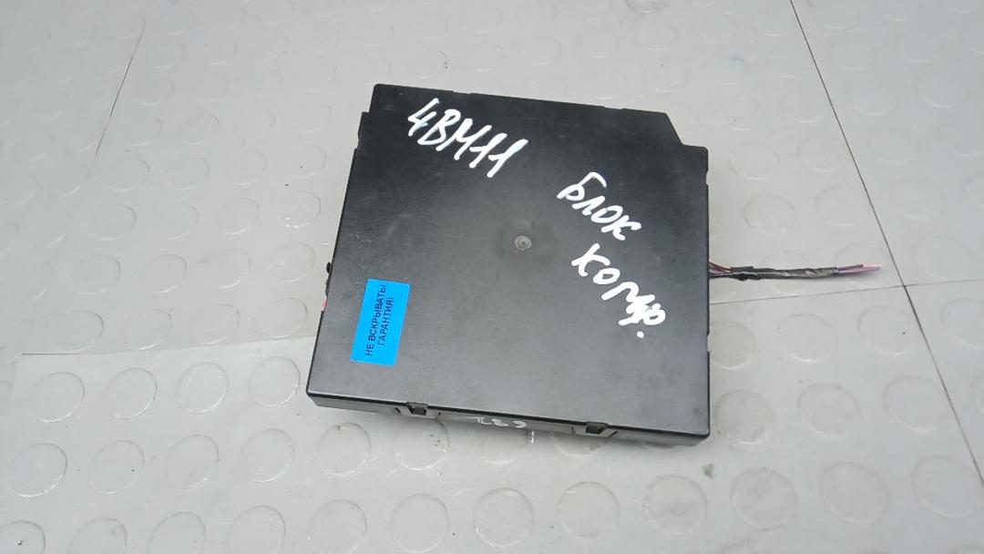 блок комфорта Skoda Octavia рест: 2009-2013 2010, 2.0 л., МКПП, универсал, 1K0937087D