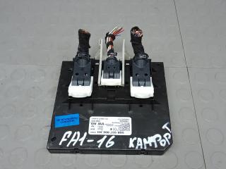 блок комфорта Volkswagen Passat 2014 2015, 2.0 л., TDi, МКПП, седан, 5Q0937086AH