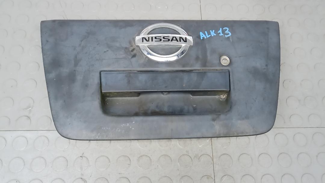 ручка крышки багажника Nissan Navara рест: 2010-2014 2010, 2.5 л., АКПП, пикап