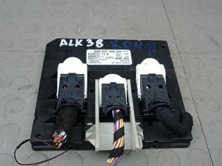блок комфорта Volkswagen Passat 2014 2016, 1.6 л., МКПП, универсал, 5Q0937086AH