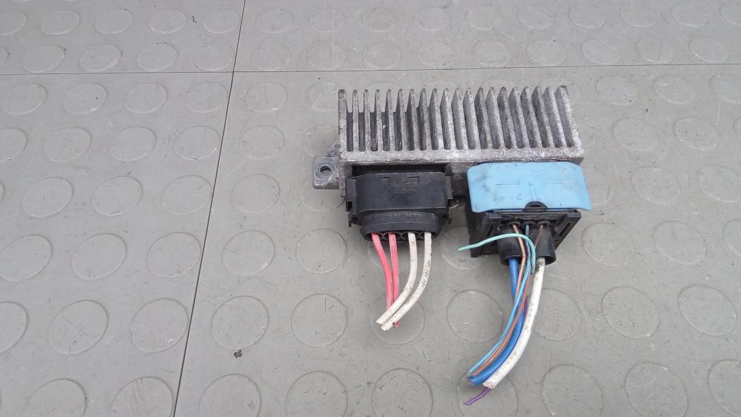 реле накала свечей Nissan X-Trail 2013 2015, 1.6 л., МКПП, внедорожник 5 дв., 8200558438A