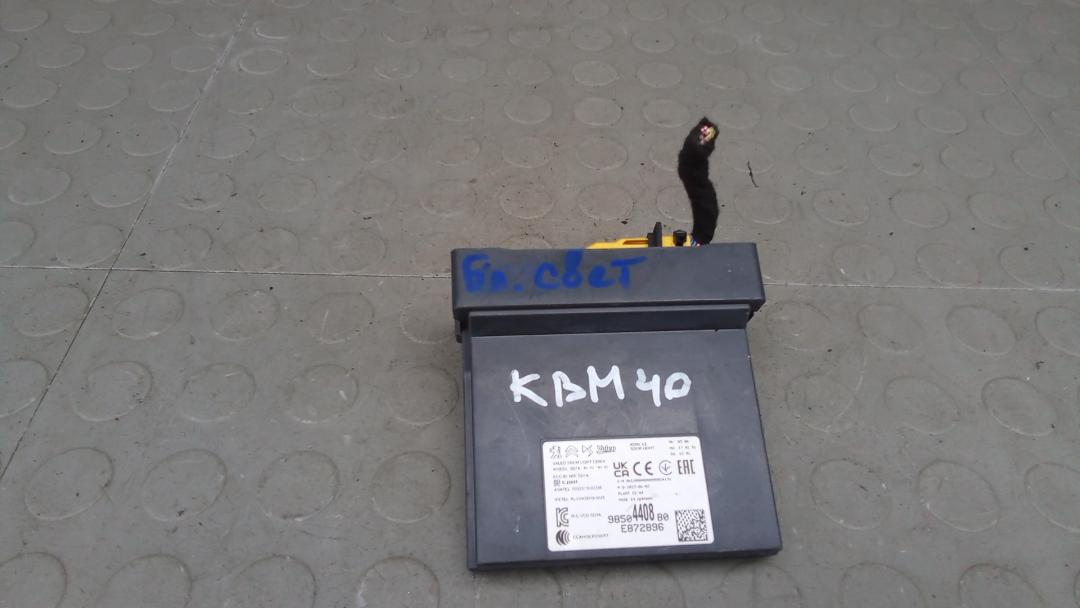 блок управления светом Peugeot 308 2021 2023, 1.5 л., АКПП, универсал, 9850440880