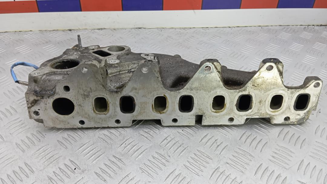 коллектор впускной Nissan X-Trail 2013-2018 2018, 1.6 л., МКПП, внедорожник 5 дв.