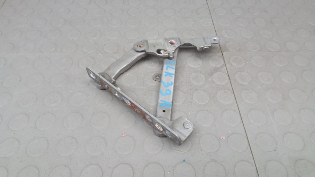 петля капота Mercedes-Benz E-Класс 2002 2004, 3.2 л., D E320 CDI, АКПП, седан