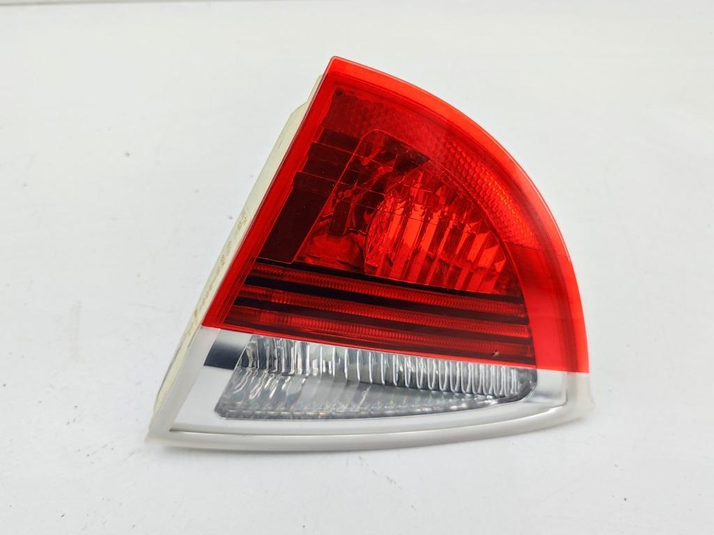фонарь крышки багажника правый BMW 3 E90/E91/E92/E93 2007, 2.0 л., бензин, МКПП, красный, универсал, 7160064