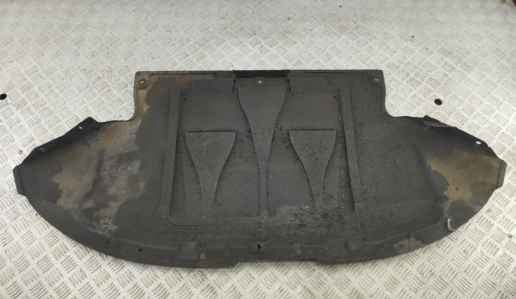 защита двигателя Volkswagen Passat B5 1998, 1.6 л., бензин, МКПП, зелёный, седан, 8D0863823L