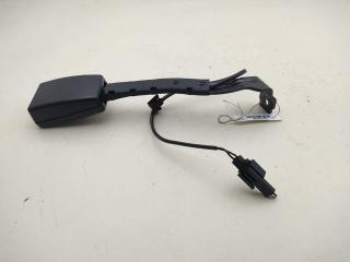 замок ремня безопасности Volkswagen Passat B6 2005, 1.9 л., дизель, МКПП, красный, седан, 3C0857755