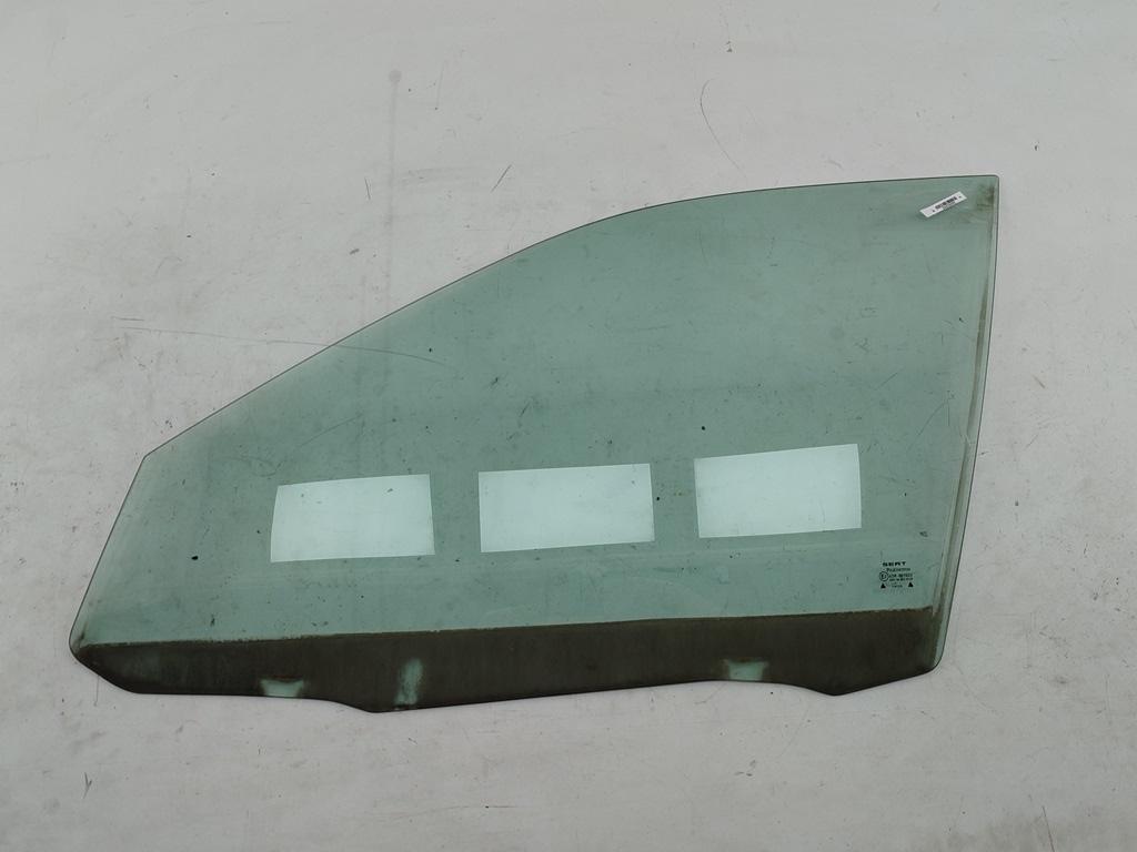 стекло двери передней левой SEAT Toledo 2004, 1.6 л., бензин, МКПП, серый, седан