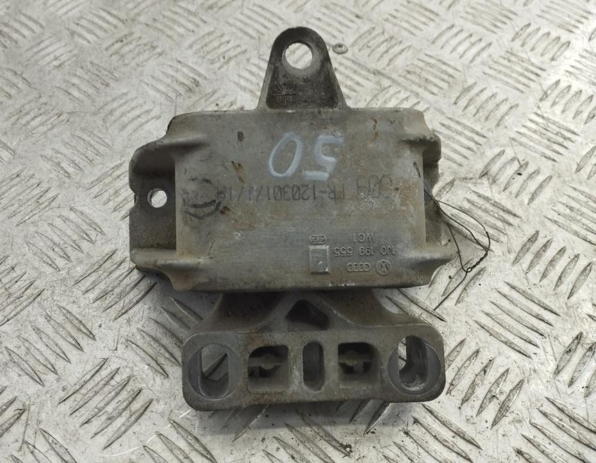 подушка крепления КПП Skoda Octavia mk1 (A4 1U) 2001, 2.0 л., бензин, МКПП, синий, универсал, 1J0199555