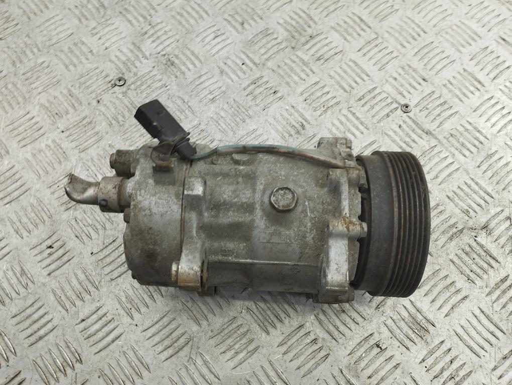 компрессор кондиционера Volkswagen Bora 1999, 2.0 л., бензин, 1J0820803