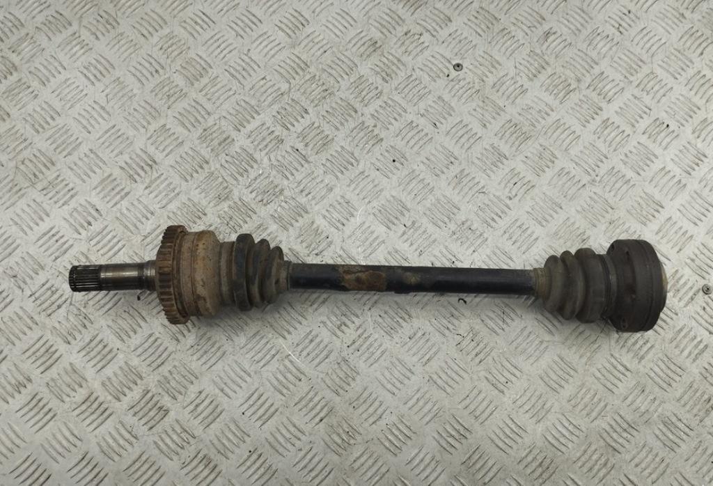 полуось задняя (приводной вал, ШРУС) Opel Omega B 1996, 2.0 л., бензин, МКПП, зелёный, универсал