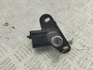 кнопка открытия багажника Opel Omega B 1996, 2.0 л., бензин, МКПП, зелёный, универсал