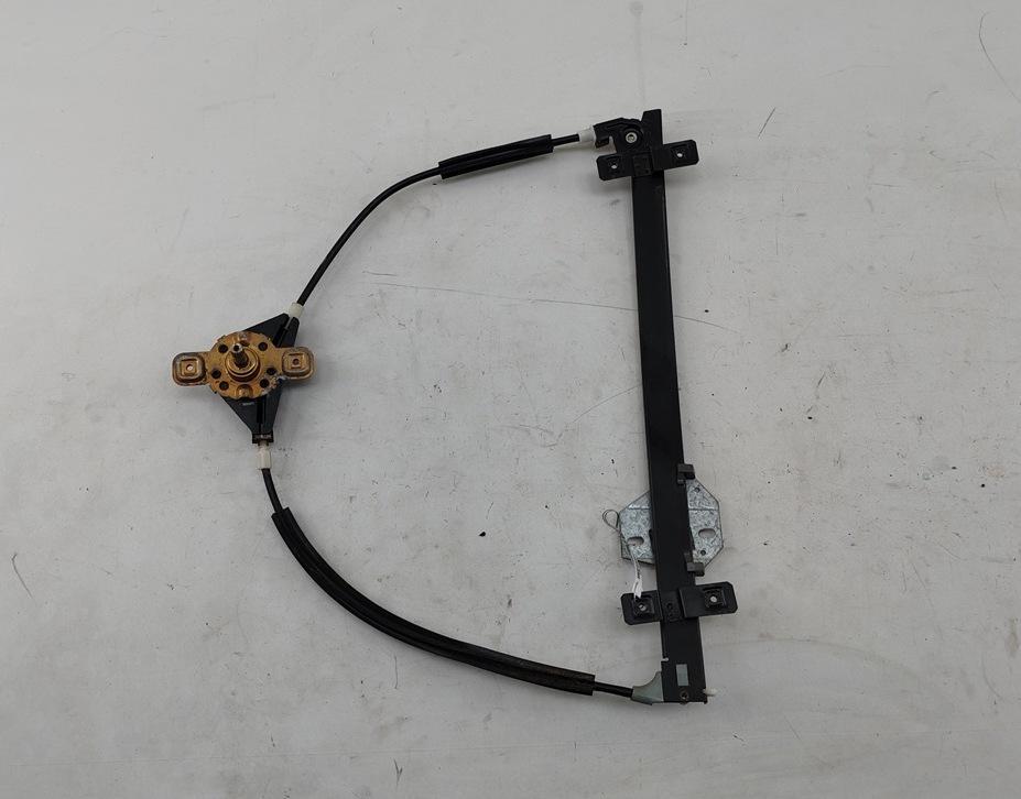 стеклоподъемник передний правый Volkswagen Jetta 1991, 1.8 л., бензин, МКПП, красный, седан, 191837402B