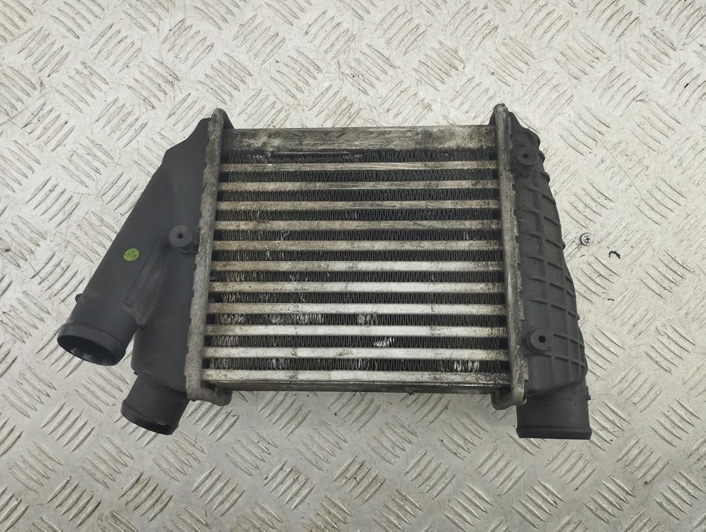 радиатор интеркулера Audi A4 B7 2005, 2.5 л., дизель, МКПП, синий, универсал, G1QOSC