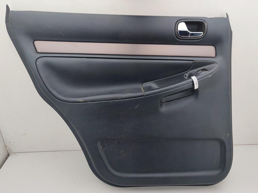 обшивка двери задняя левая Audi A4 B5 1998, 1.8 л., Ti, бензин, АКПП, красный, седан