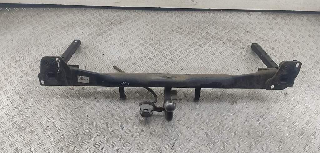 прицепное устройство (фаркоп) Audi 100 C4 1993, 2.6 л., бензин, АКПП, серый, седан, 4A0092101A
