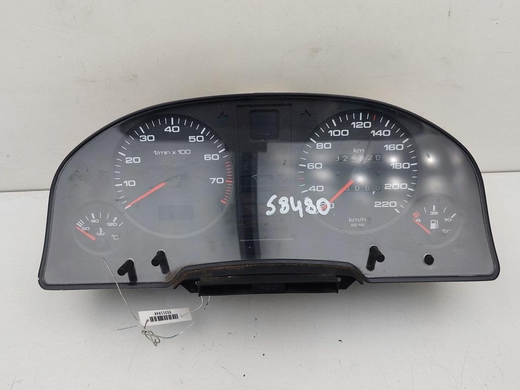 приборная панель Audi 80 B3 1990, 1.8 л., бензин, МКПП, серый, седан, 893919033BB