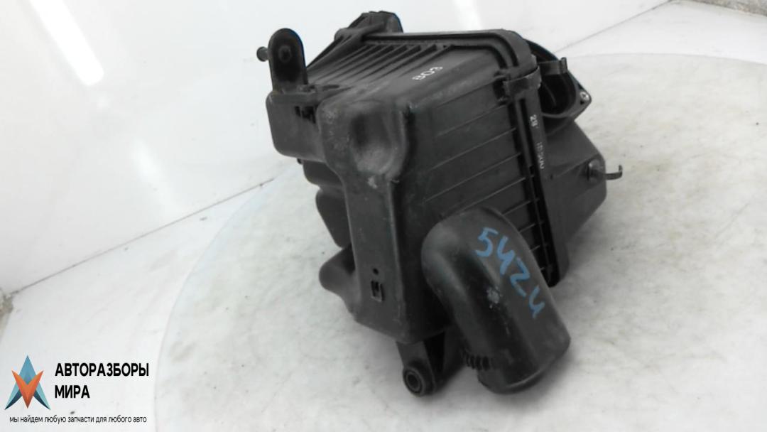 корпус воздушного фильтра Kia Carens 3 поколение 2007, 2.0 л., D CRDi, дизель, МКПП, минивэн - фото №1