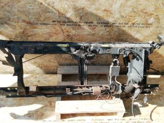 Передняя панель крепления облицовки (телевизор) Nissan Navara D40 2005, 2.5 л., дизель, МКПП, пикап