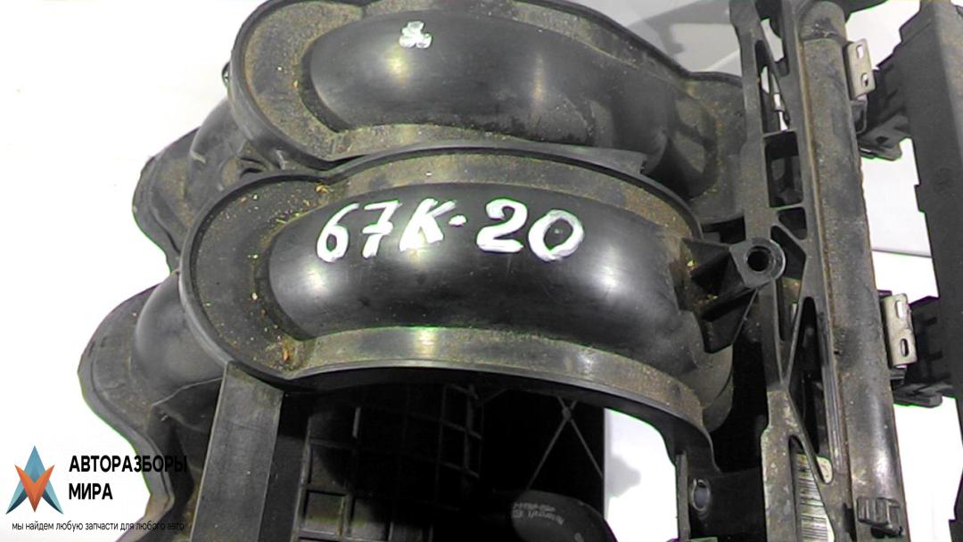 коллектор впускной Ford C-Max 2 поколение 2011, 1.6 л., бензин, МКПП, минивэн - фото №1