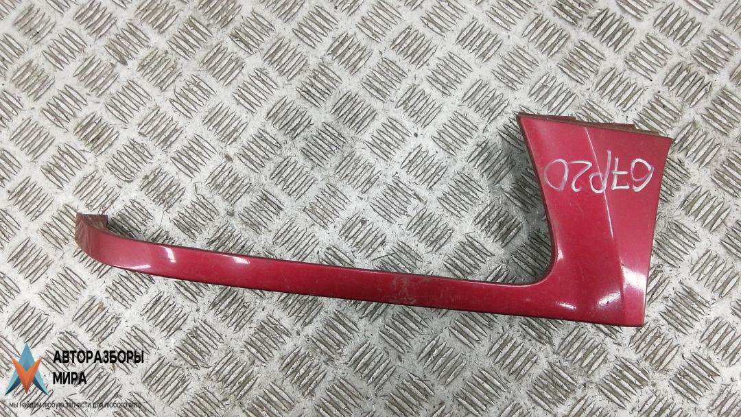 ресничка (ус) правой фары Subaru Forester 2 поколение (SG) 2004, 2.0 л., бензин, МКПП, внедорожник 5 дв., 57112SA000UD - фото №1