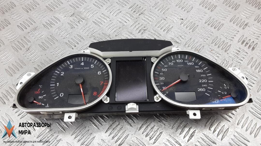 приборная панель Audi A6 4F/C6 2005, 2.4 л., бензин, МКПП, седан, 4F0920901F - фото №1