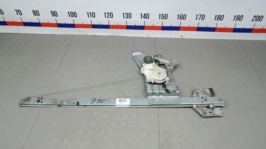 стеклоподъемник передний правый Volkswagen Crafter 1 поколение 2010, 2.5 л., дизель, МКПП, микроавтобус, 9067200146, 2E0837402 - фото №1