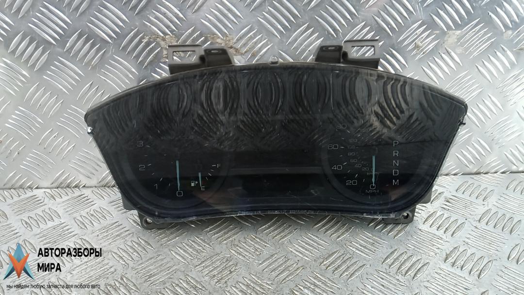 приборная панель Ford Explorer 5 поколение 2014, 3.5 л., бензин, АКПП, внедорожник 5 дв., CB5T10849EE - фото №1