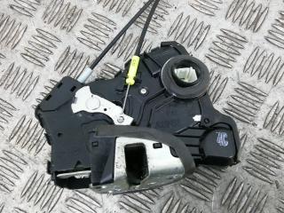 замок двери передней правой Toyota TUNDRA 2013, 5.7 л., бензин, АКПП, пикап