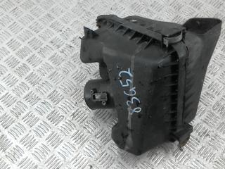 корпус воздушного фильтра Toyota Auris 1 поколение 2008, 2.0 л., дизель, МКПП, хетчбэк 5 дв.