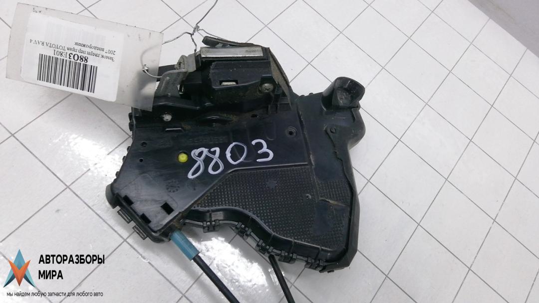 замок двери передней правой Toyota RAV4 3 поколение (XA30) 2007, 2.0 л., бензин, МКПП, внедорожник 5 дв. - фото №1