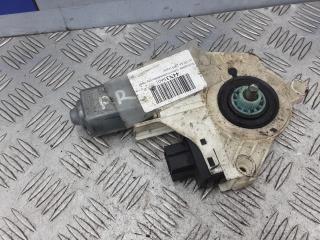 моторчик стеклоподъемника передний правый Audi A6 4F/C6 2005, 2.4 л., бензин, вариатор, седан, 4F0959802B