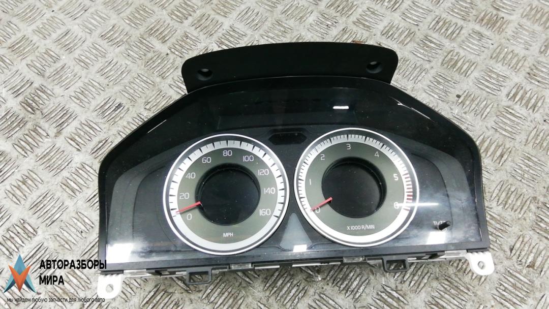 приборная панель Volvo V60 1 поколение 2012, 1.6 л., дизель, МКПП, универсал, 31343330AA - фото №1