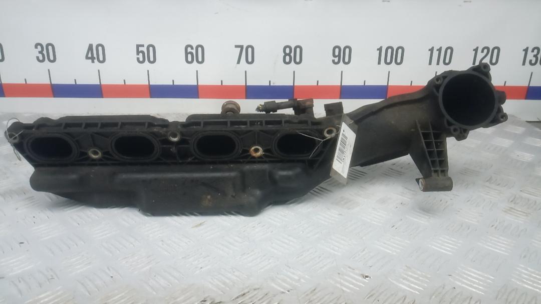 коллектор впускной BMW 7 серия F01/F02 2010, 4.4 л., 750i, бензин, АКПП, седан, 11617555663, 11617555666 - фото №1