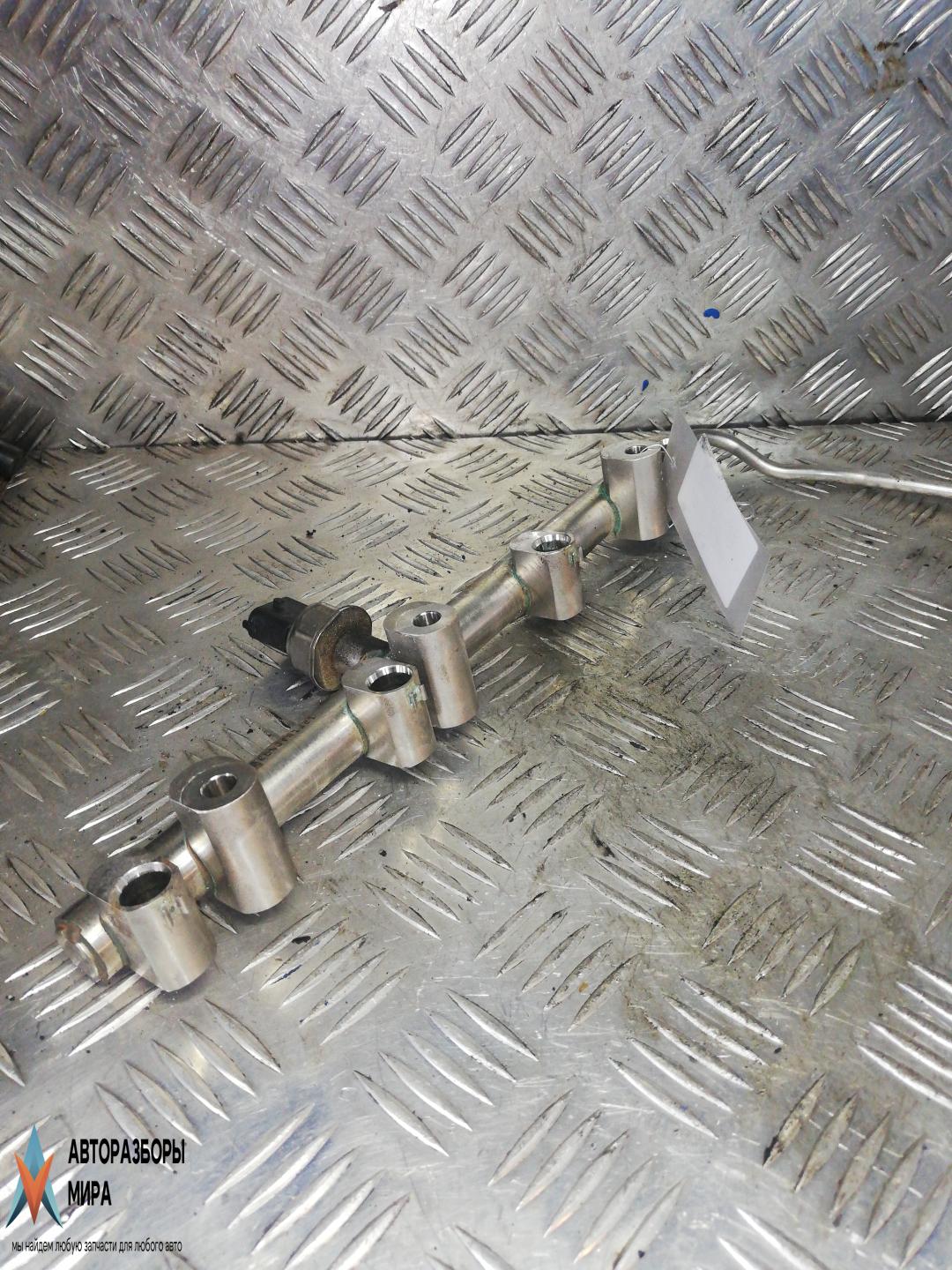 топливная рампа Hyundai Sonata YF 2013, 2.4 л., бензин, АКПП, седан, 353402G700 - фото №1