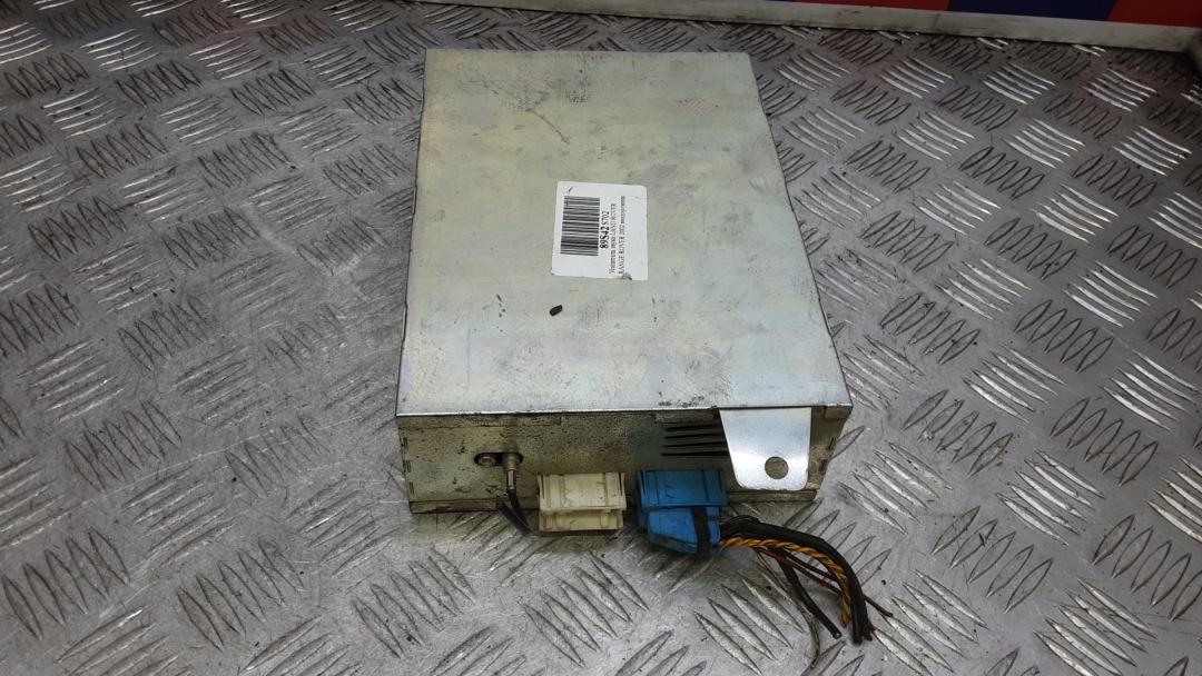 Усилитель музыки Land Rover Range Rover 3 поколение 2002, 3.0 л., TD6, дизель, АКПП, внедорожник 5 дв., YIL000022 - фото №1