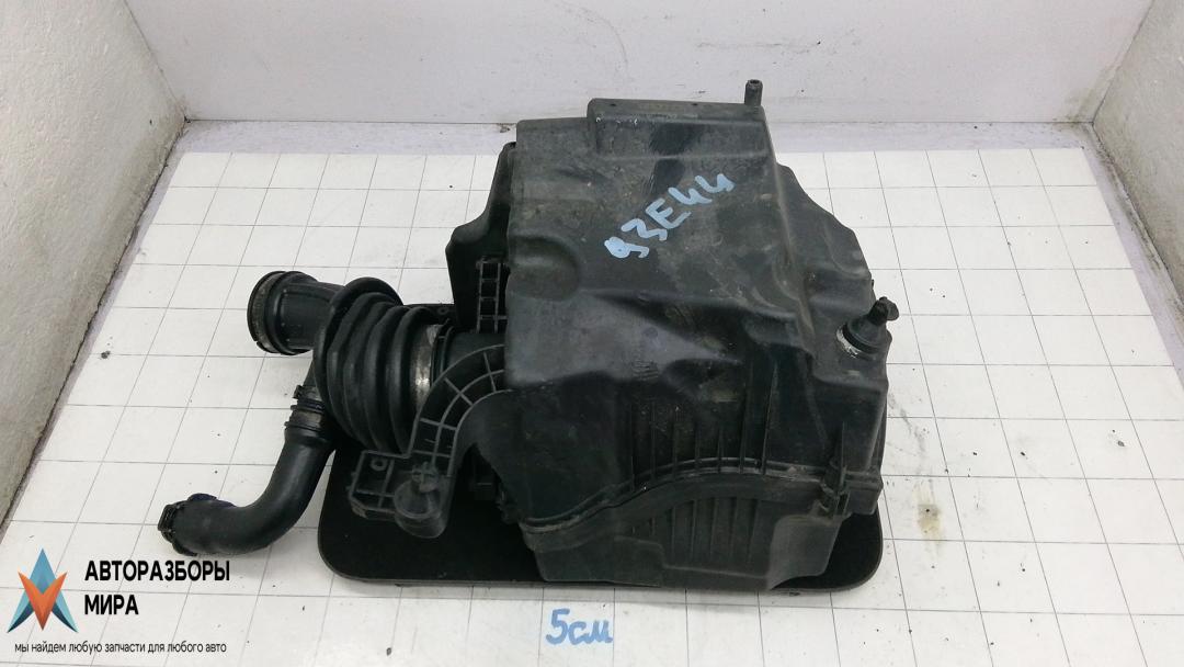 корпус воздушного фильтра Renault Laguna 3 поколение 2007, 2.0 л., дизель, МКПП, хетчбэк 5 дв. - фото №1