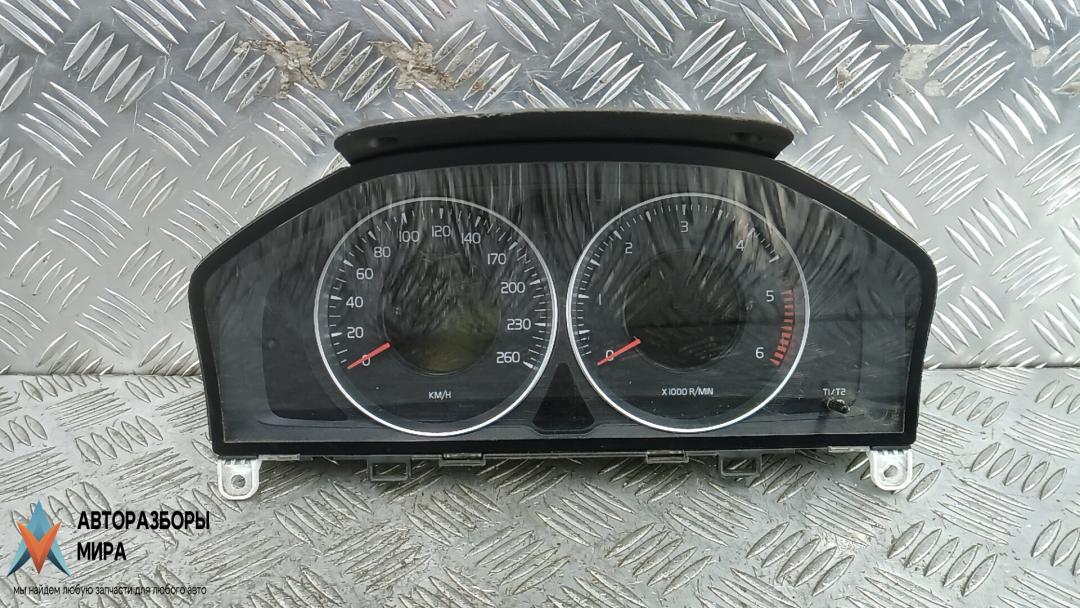 приборная панель Volvo V60 1 поколение 2012, 2.0 л., дизель, АКПП, универсал, 31343323AA - фото №1