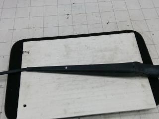 щеткодержатель (поводок стеклоочистителя, дворник) Ford Explorer 4 поколение 2005, 4.0 л., бензин, АКПП, внедорожник 5 дв.