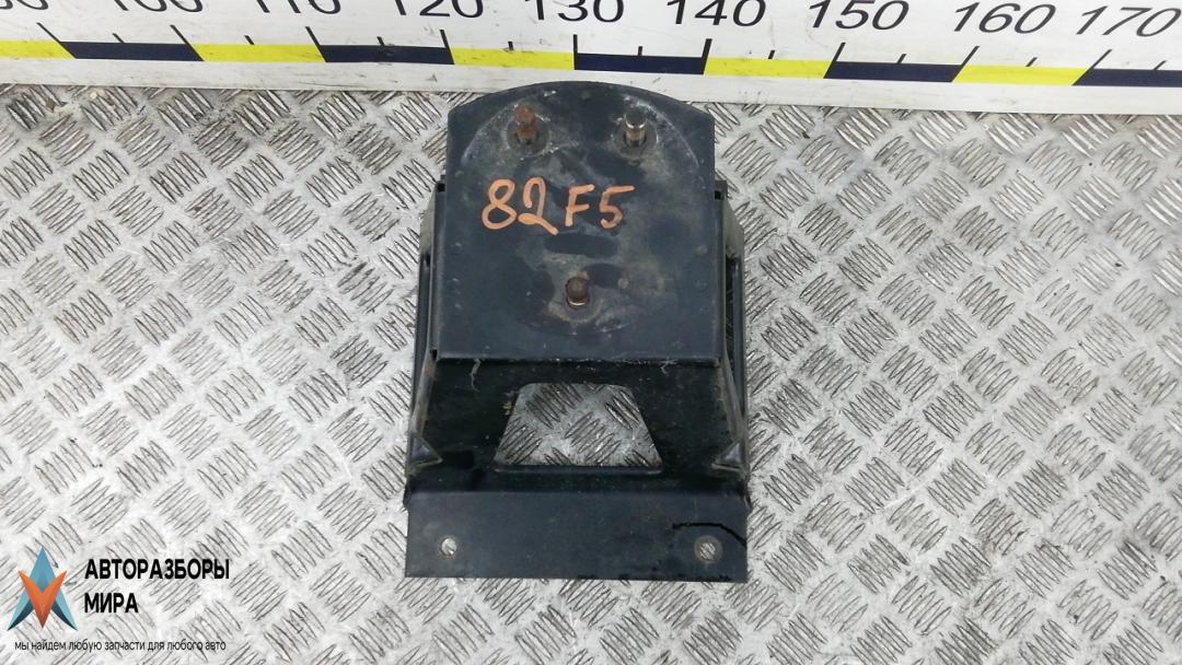 крепление запаски Ford Explorer 4 поколение 2005, 4.0 л., бензин, АКПП, внедорожник 5 дв. - фото №1