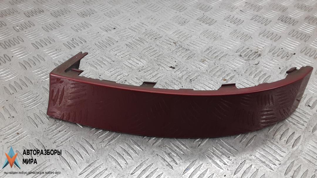 ус под фонарь правый Skoda Octavia 2 поколение (A5) 2007, 2.0 л., дизель, МКПП, хетчбэк 5 дв., 1Z5813346 - фото №1